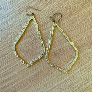 Kendra Scott Earrings!